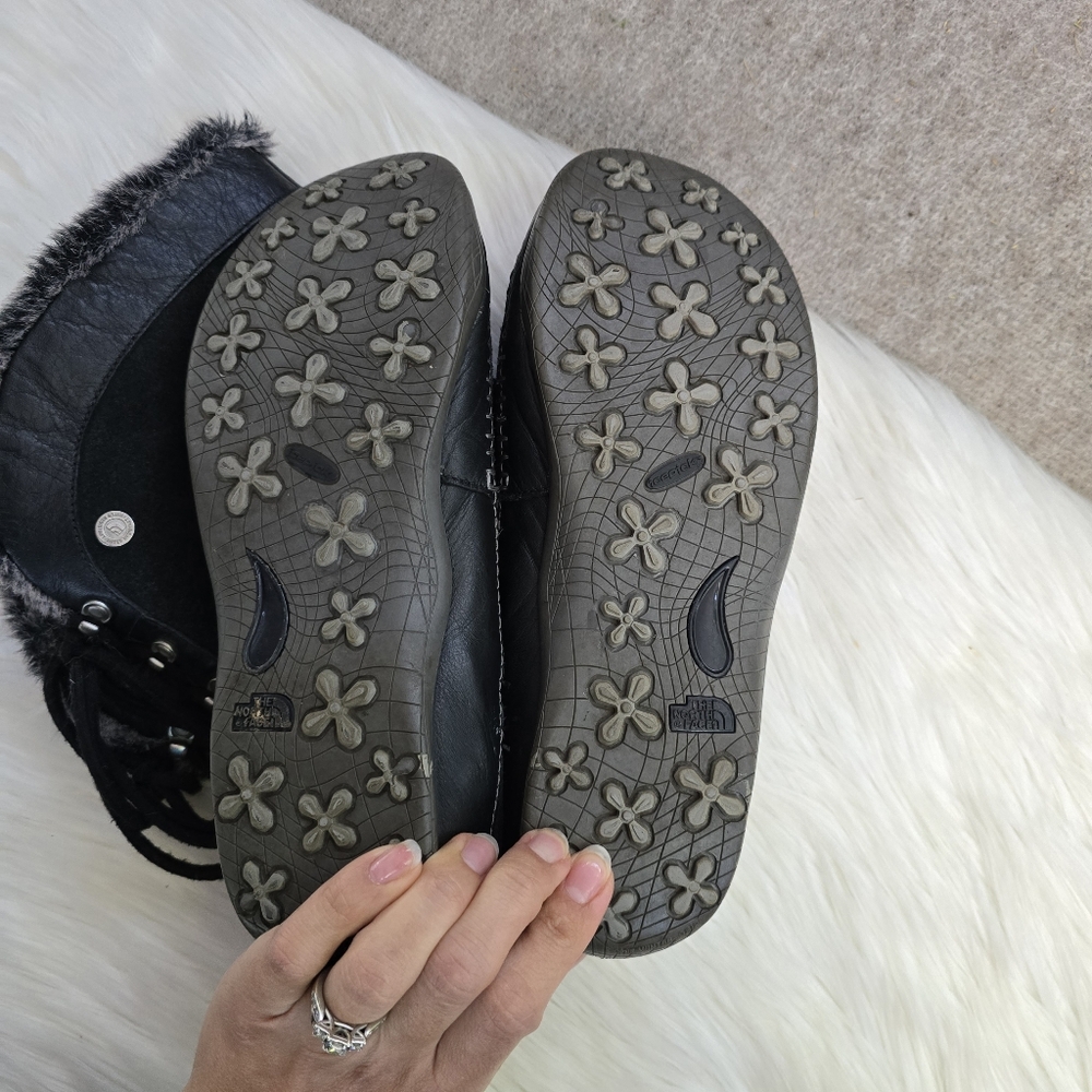 The North Face Women's Winter Boots - Picture 13 of 13